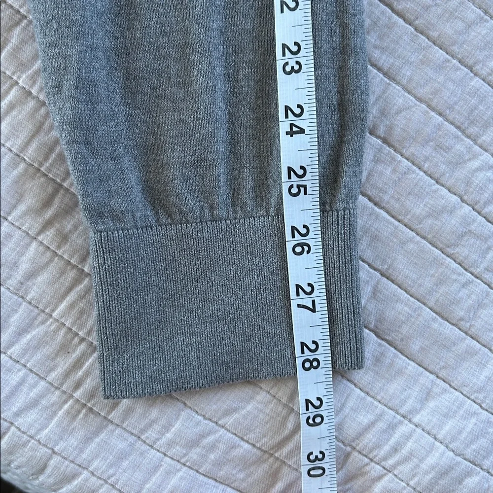 Gap gray 100% cotton V-neck sweater, classic extra large unisex preppy casual​